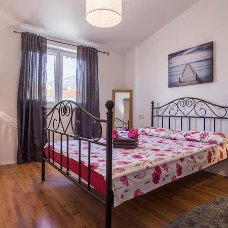 Tip Deluxe Διαμέρισμα Ποντστράνα Εξωτερικό φωτογραφία