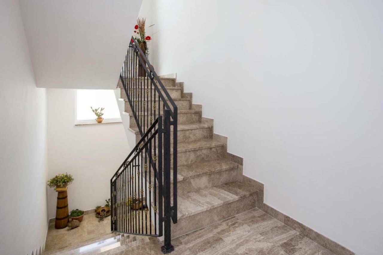 Tip Deluxe Διαμέρισμα Ποντστράνα Εξωτερικό φωτογραφία